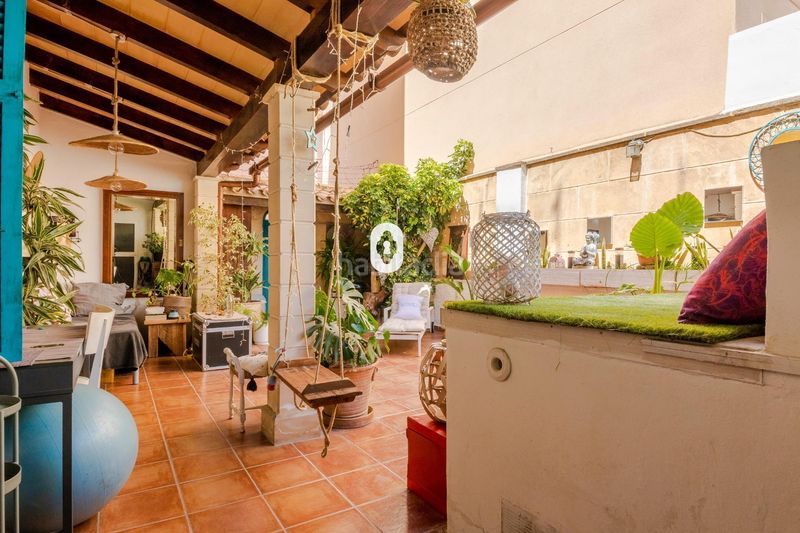 Foto e4f4cb8f-acdb-4921-914a-98b5f45803f3. Planta baixa amb aparcament piscina a El Terreno Palma de Mallorca