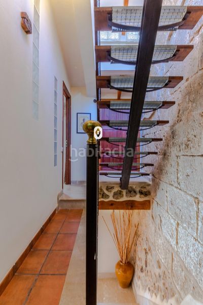Foto 0e393fc2-ad14-4bf4-9a68-e3466eb5ae8c. Casa adossada amb aparcament a Selva