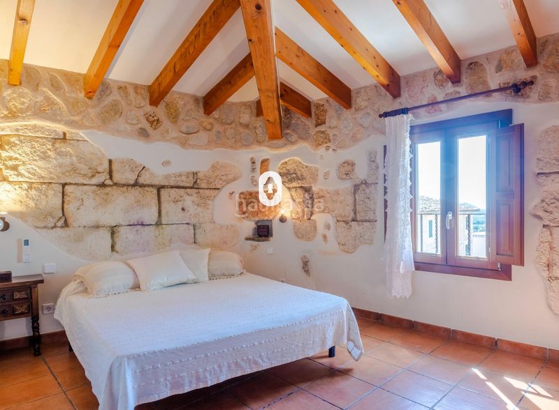 Foto 4a57e267-32e8-4801-a6cd-6c2e7a589e0b. Casa adossada amb aparcament a Selva