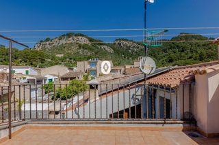 Reihenhaus  Lluna, sa. Exclusivo adosado con garaje  en venta en caimari.