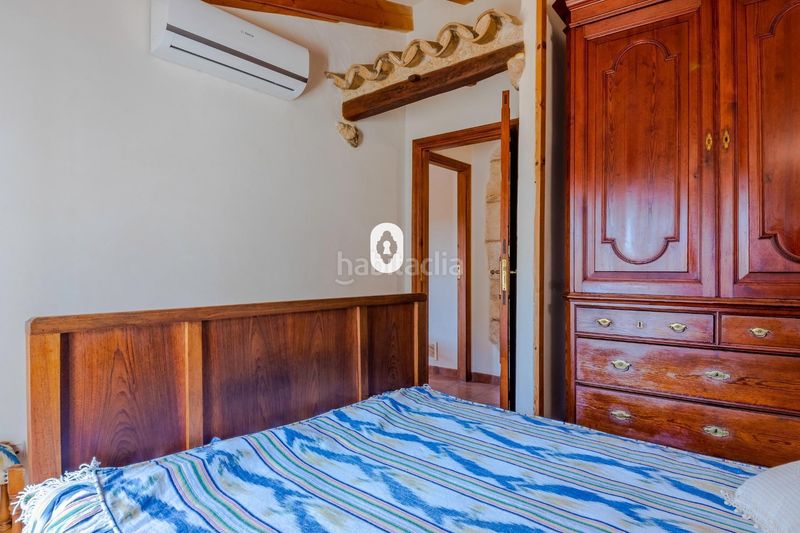 Foto bd797bad-031d-4660-821e-d9a04d719e93. Casa adossada amb aparcament a Selva