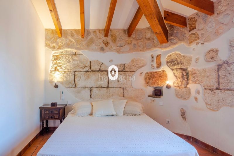 Foto ec1d5e38-b413-43d7-84f3-0e0b20ed02eb. Casa adossada amb aparcament a Selva