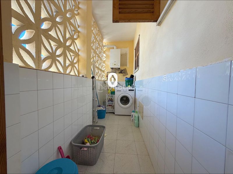 Foto b6d0abd1-9f2a-4199-ad54-cd7ff6fbc938. Doppelhaus mit heizung parking in Son Servera poble Son Servera