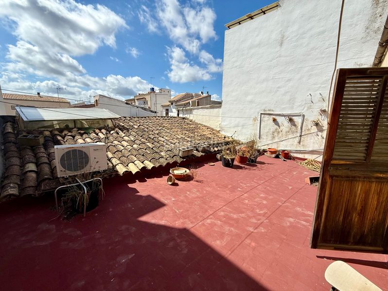 Foto a32af9d1-2a19-4efa-bcf8-465b21111a3d. Casa amb aparcament a Sa Pobla
