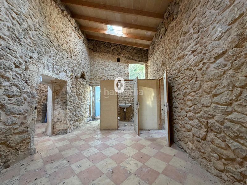 Foto 5896dda1-aa7f-4219-8866-4ea6cb299c0c. Masia amb aparcament a Zona Periurbana Inca
