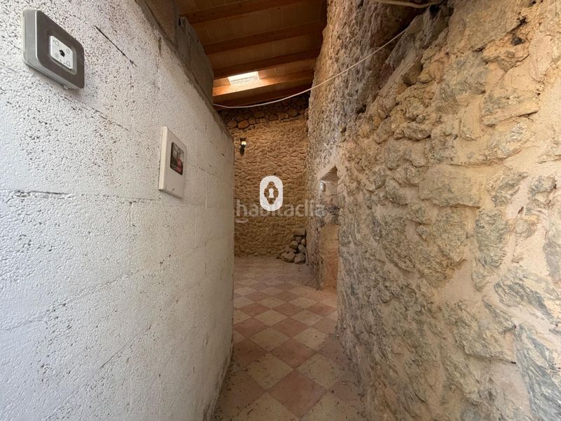 Foto a4bbaaf5-3401-45a6-8fa1-a00431e1ea74. Masia amb aparcament a Zona Periurbana Inca
