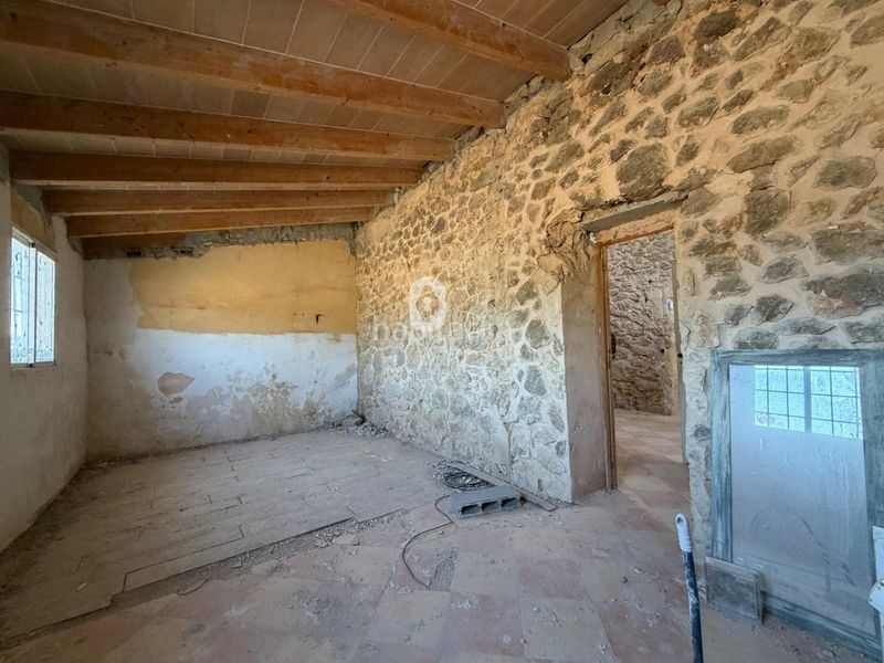 Foto d8935c92-dd86-4159-a69f-11d4c9bf639c. Masia amb aparcament a Zona Periurbana Inca