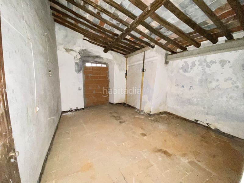 Foto 4004dd6d-0bfe-42fc-815d-9ab78b4172f6. Casa aparellada a Olivenza
