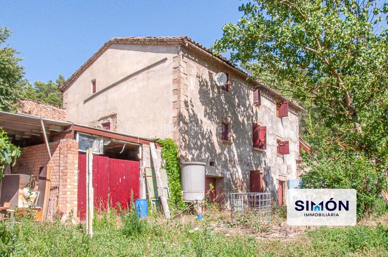 Foto 7a38091e-d02f-44a2-8acc-ea6c1d26fb37. Bauernhof mit parking in Gaià