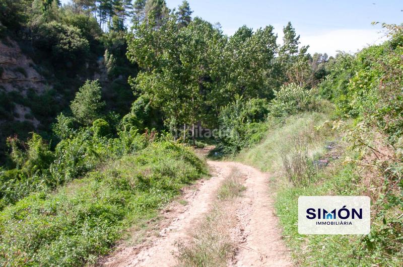 Foto a8fd7c4f-9d36-4e11-aa63-33e77d2932b1. Bauernhof mit parking in Gaià