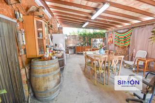 Masia a Sant Fruitós de Bages. Casa con gran parcela para disfrutar del exterior y las comodida