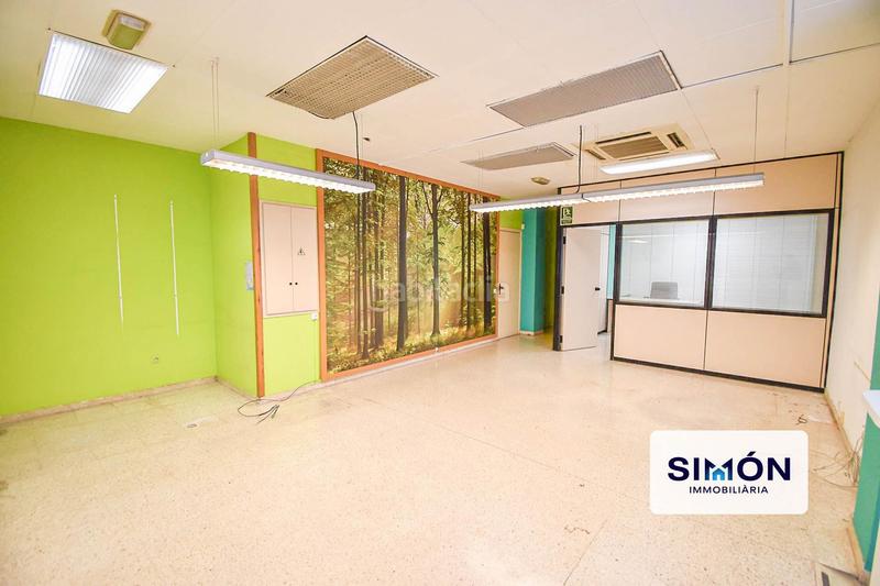 Foto 5d13afad-4036-4414-b821-b3c588a16f50. Local comercial a de mossèn vall 24 a Valldaura-Carretera de Cardona Manresa