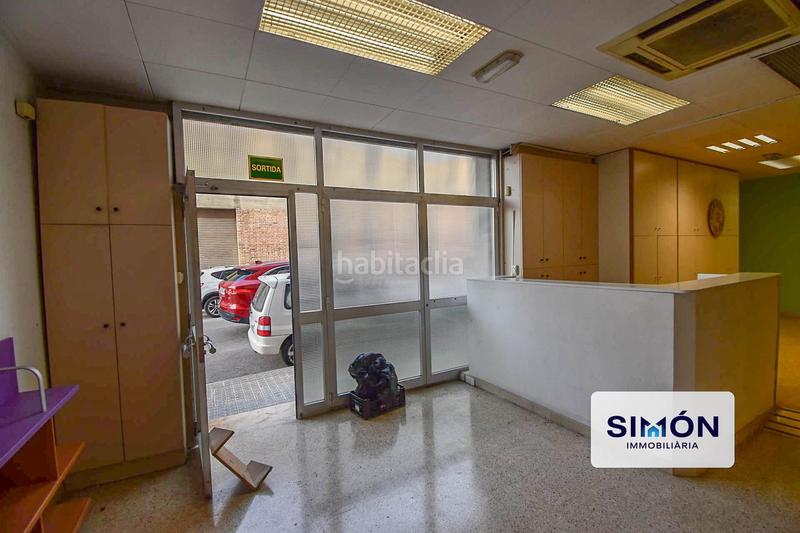 Foto 744e092e-df5e-4aa5-9b62-72f22764864d. Local comercial a de mossèn vall 24 a Valldaura-Carretera de Cardona Manresa