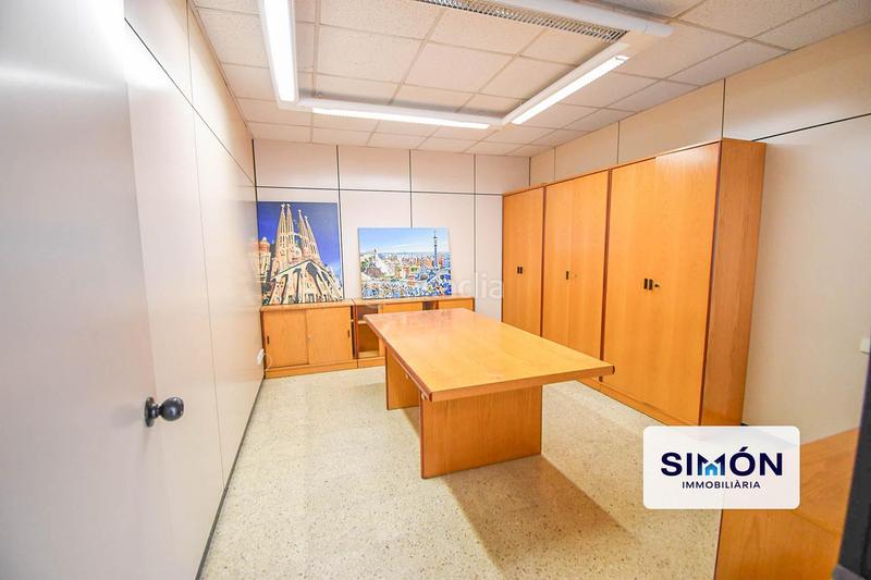 Foto 806f162c-2f4a-4bf6-aa54-5f973fcf8b1b. Local comercial a de mossèn vall 24 a Valldaura-Carretera de Cardona Manresa