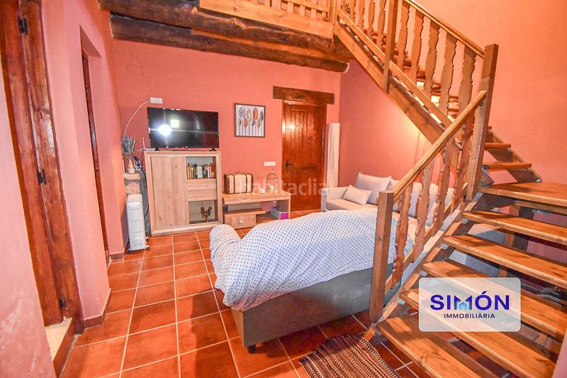 Foto 13b40738-5e29-4ad3-bece-37b9fca6f59a. Country house with heating pool in Sant Pere Sallavinera