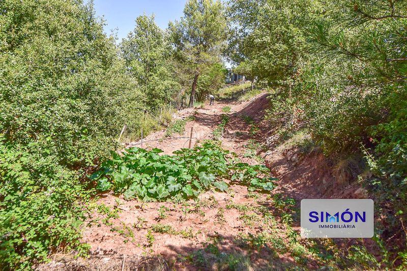 Foto 1bf24087-e1d3-4e61-94bd-bc01a18f9dbc. Country house with heating pool in Sant Pere Sallavinera