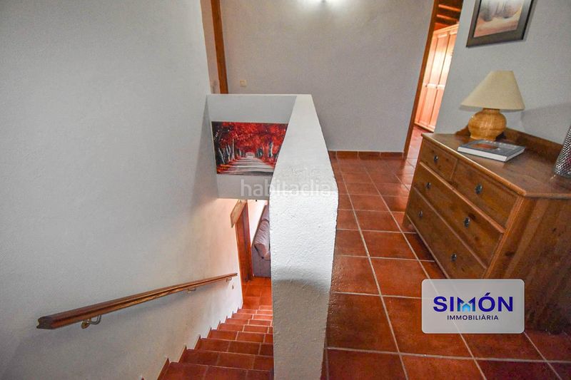 Foto 2c1e4327-0add-4fc2-87ed-78bbecaf4f95. Country house with heating pool in Sant Pere Sallavinera