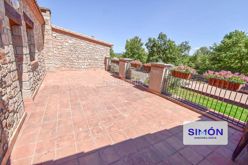 Foto a595388a-32ff-4c78-89a7-eeb79efb37b0. Country house with heating pool in Sant Pere Sallavinera