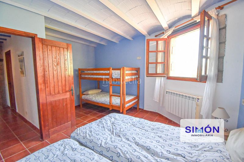 Foto b7572418-5124-4762-bae7-9c252bcf8296. Country house with heating pool in Sant Pere Sallavinera