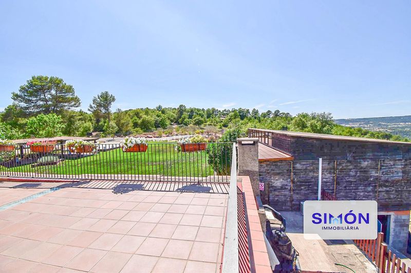 Foto b81ec9aa-5a90-401e-89da-bfd95cf606b6. Country house with heating pool in Sant Pere Sallavinera