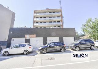 Lloguer Local Comercial a Poble Nou. Fantástico local de 379m, diáfano y muy luminoso ideal para tu n
