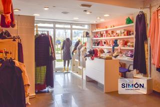 Local Comercial en Font dels Capellans - Sagrada Familia