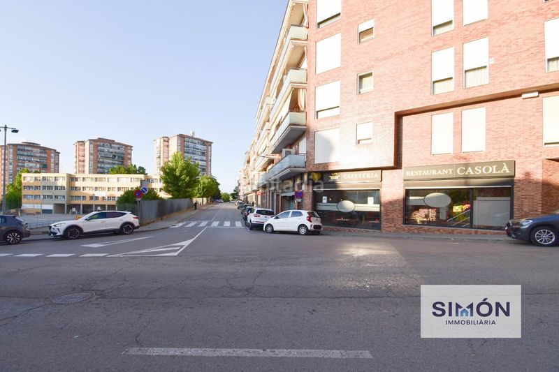 Foto bc0e9e5b-5946-4fda-86a6-ba8c391d8432. Affitto locale commerciale in Font dels Capellans - Sagrada Familia Manresa
