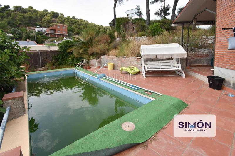 Foto 4075bc5b-891a-4dfb-8385-d2c01ab54fbc. Haus mit parking pool in Rellinars