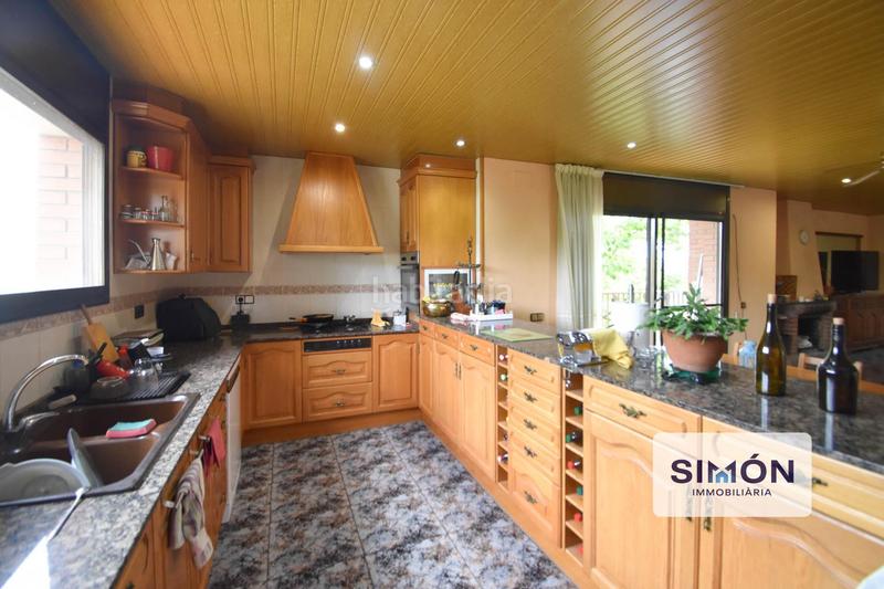 Foto 85242912-5cb5-4178-999a-5f225b12edb7. Haus mit parking pool in Rellinars