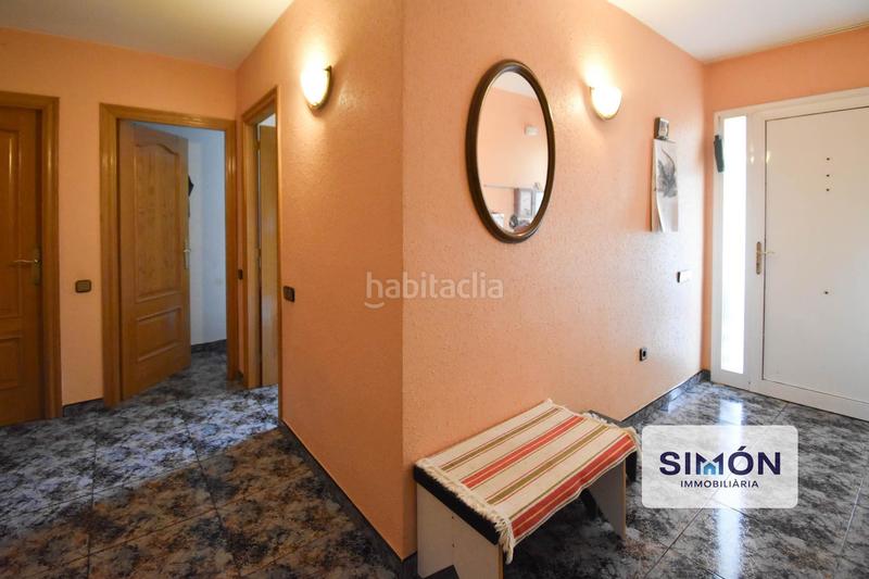 Foto 92241975-cd3e-4b28-bb09-3e50d2847126. Haus mit parking pool in Rellinars