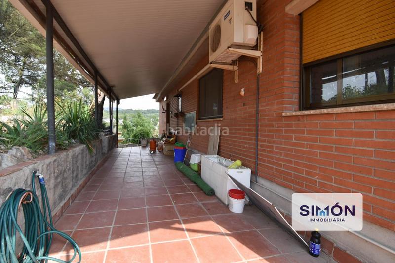 Foto c66f17a3-9697-4796-9bb7-4de2795823a0. Haus mit parking pool in Rellinars