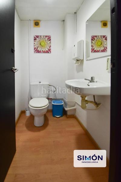 Foto a556038f-e313-4616-b386-cd2251fe2ccb. Lloguer local comercial a bases de Manresa - carretera de santpedor Manresa