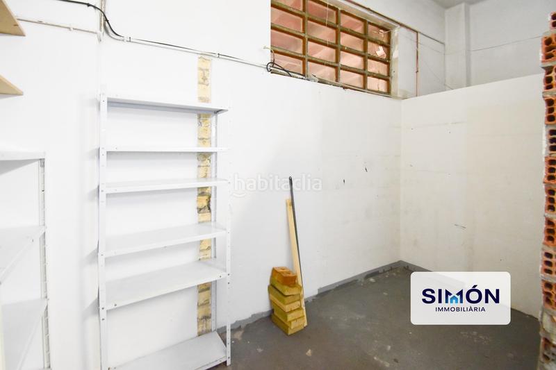 Foto a8c38239-b3df-42db-b293-689d0d15c466. Lloguer local comercial a bases de Manresa - carretera de santpedor Manresa