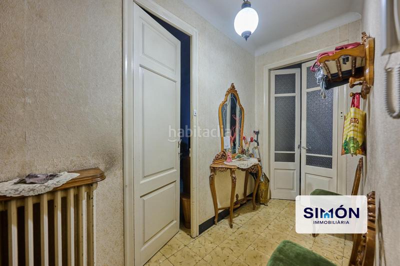 Foto aa4c0afb-498c-4107-868f-df869aed2caf. Edifici a Centre - Passeig i Rodalies Manresa