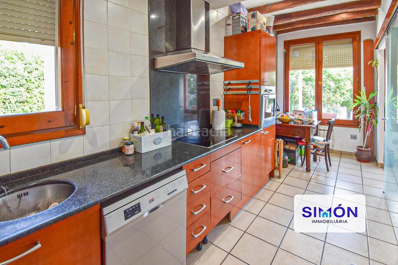 Foto 2b9f3a8e-b30b-45df-8533-bcfbdcecee74. Building in Sallent