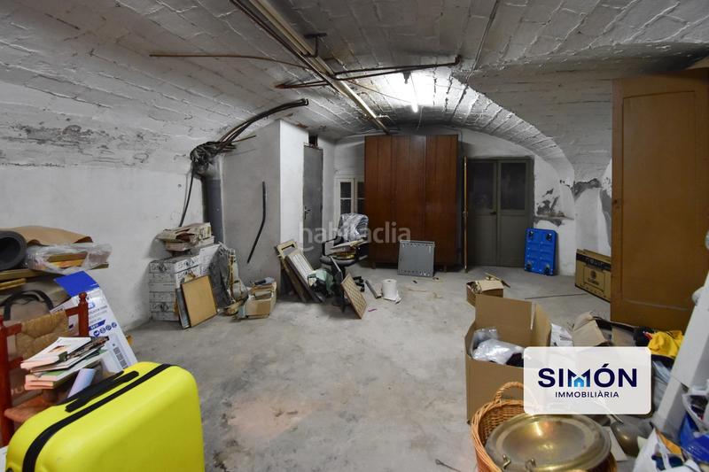 Foto e653bdb8-a435-4182-af4d-fd16c3647ab0. Building in Sallent