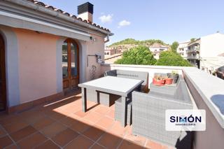 Edificio en Sallent. Edificio en venta en sallent  ideal para vivienda multifamiliar