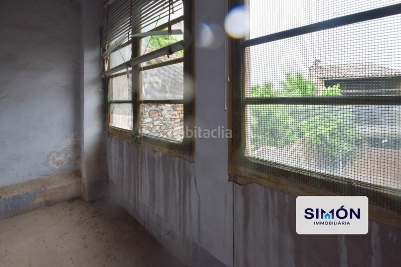 Foto a75b2e89-e934-460a-b705-1a16406a4335. Casa amb aparcament a Avinyó