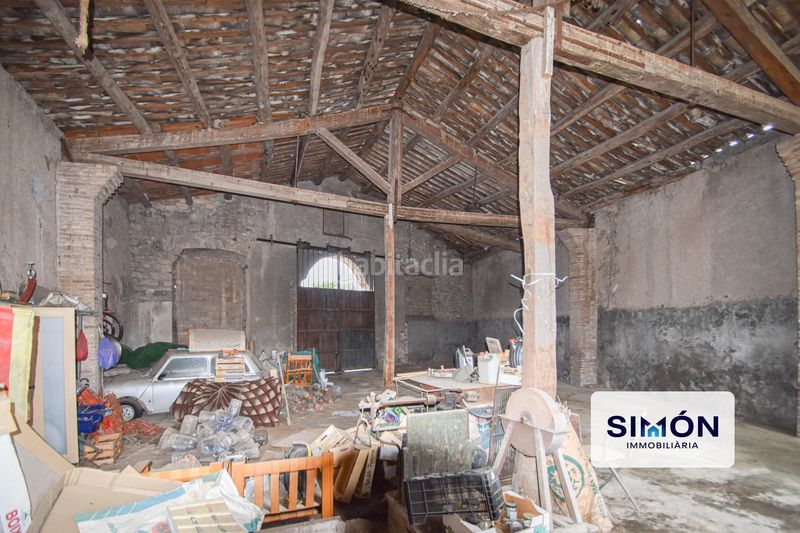 Foto d6046cca-a04c-40cb-8028-a64d9503cd10. Casa amb aparcament a Avinyó