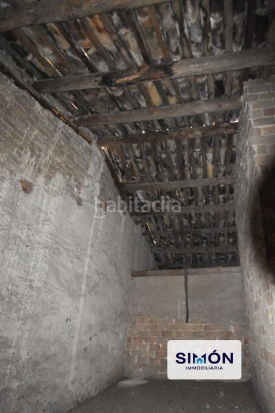 Foto a7c2966c-75d3-4000-b8df-9a696d47b4a3. Edifici a Avinyó