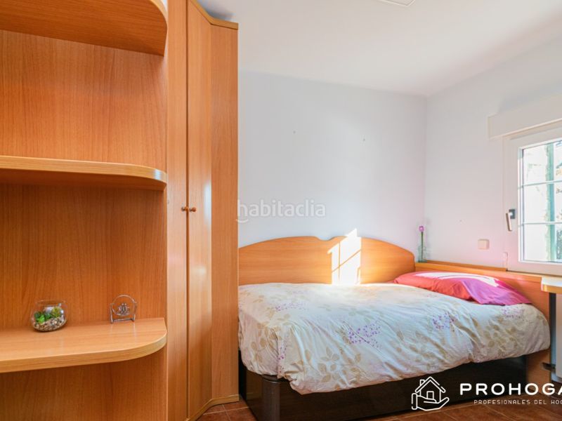 Foto a8b0eaa6-a106-4c26-bf90-4f17b50c723f. Casa adossada amb aparcament a San Crispín-La Estación Consorcio Colmenar Viejo