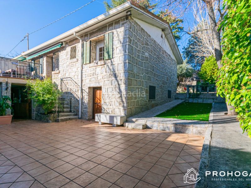 Foto d0d492ac-f4dd-4bfe-a238-746efc231406. Casa adossada amb aparcament a San Crispín-La Estación Consorcio Colmenar Viejo