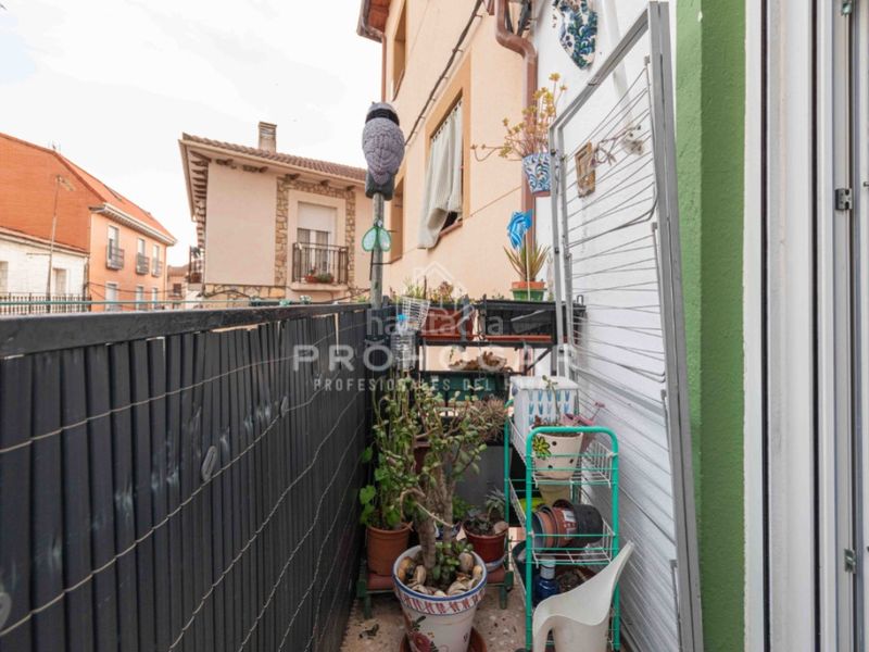 Foto 7f966eec-bdcc-46bf-b49c-171e2ef3a6e5. Casa adossada a Vellón (El)