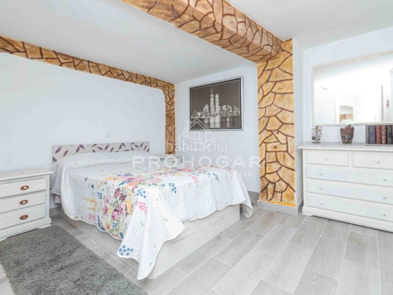 Foto c6b08b53-32a6-4a17-a74d-dfe4820e3e8a. Casa adossada a Vellón (El)