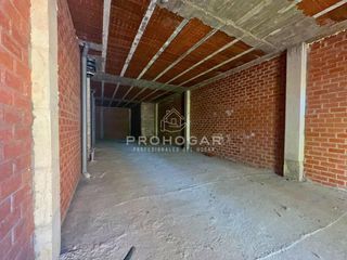 Local Comercial en Los Arcos-Viviero
