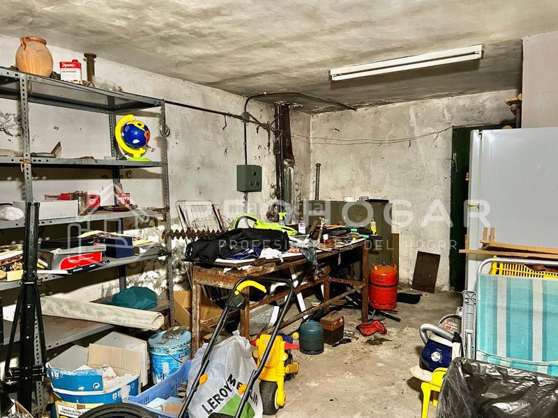 Foto 5d362168-ef96-40ff-b341-fbb568ff61bb. Xalet amb aparcament a Bustarviejo