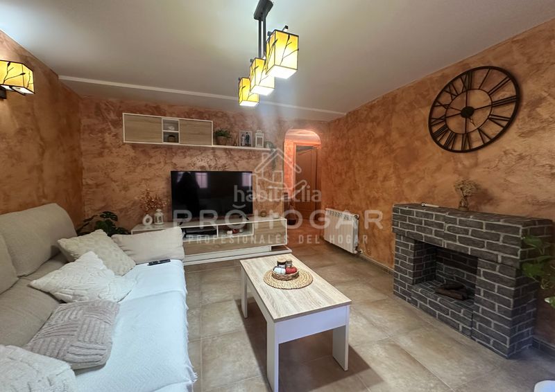 Foto 16f83ef0-9e4b-460a-a86b-af227b8b4fb3. Casa a Centro Colmenar Viejo