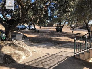 Terrain résidentiel à Torreorgaz. Se vende parcela con casas en zona torreorgaz. ideal para disfru