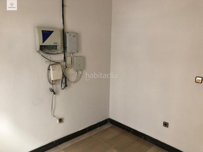 Foto 843340c8-1188-4644-9ca4-70e5c4155655. Alquiler local comercial se vende local comercial en antonio hurtado en Cáceres