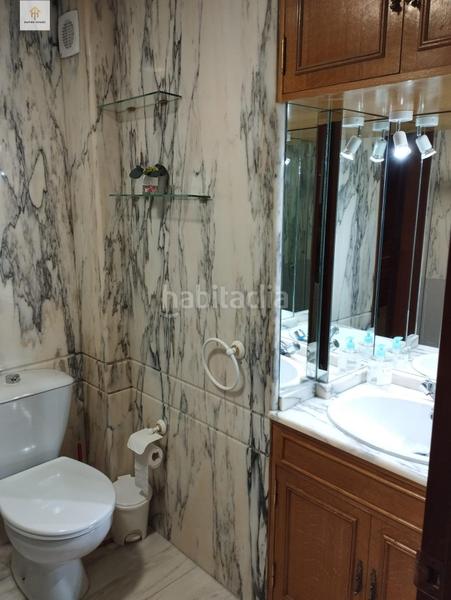 Foto b96a98b5-9547-4ac8-b2e4-7d2ab9d51fa7. Pis amb calefacció aparcament a Centro Cáceres